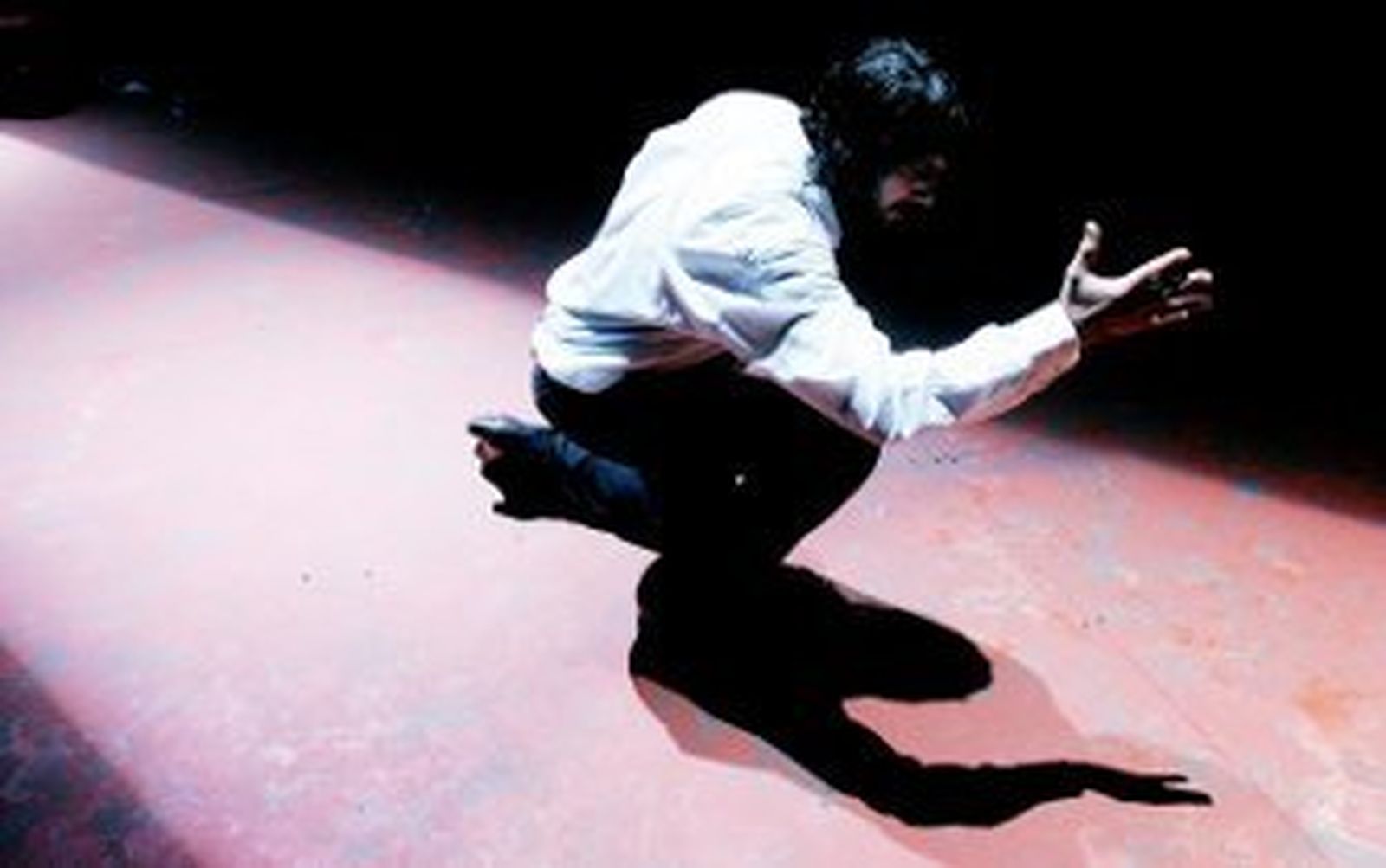 La leyenda de Grilo cambia de cara