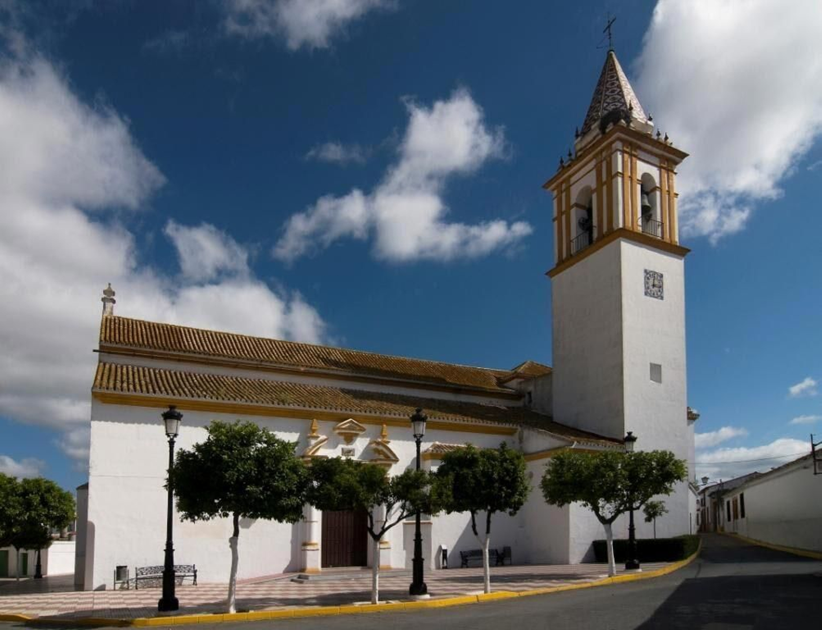 Ruta capillita: una docena de templos que no debes perderte en el Condado de Huelva