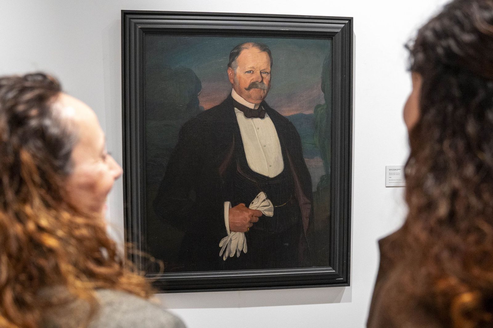 Fotogalería de la nueva obra de Zuloaga de la familia Cosentino en el MUREC