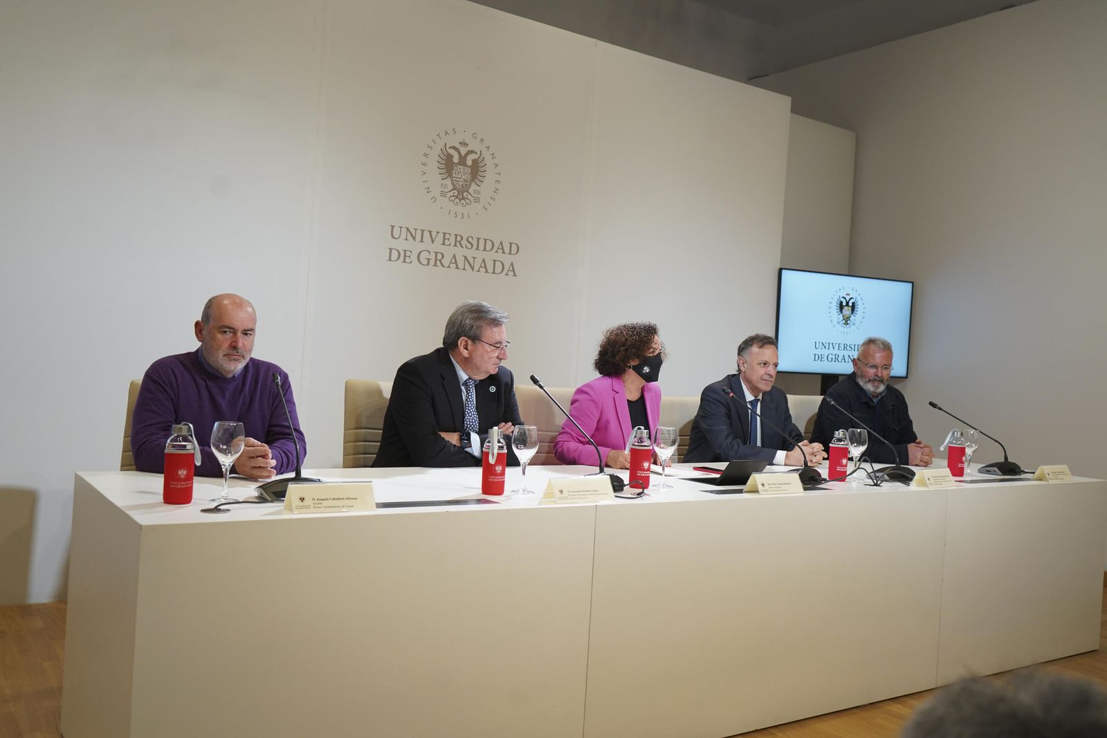 Presentación del convenio firmado para trabajar en una nueva campaña de exhumaciones en Víznar.