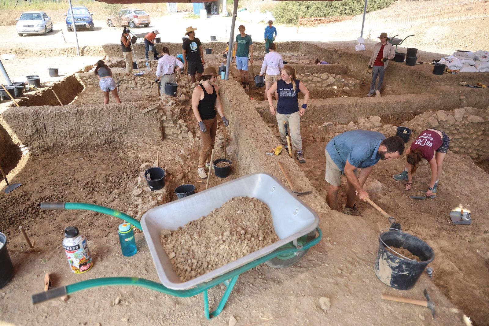 La excavación arqueológica de Cerro del Villar, en imágenes