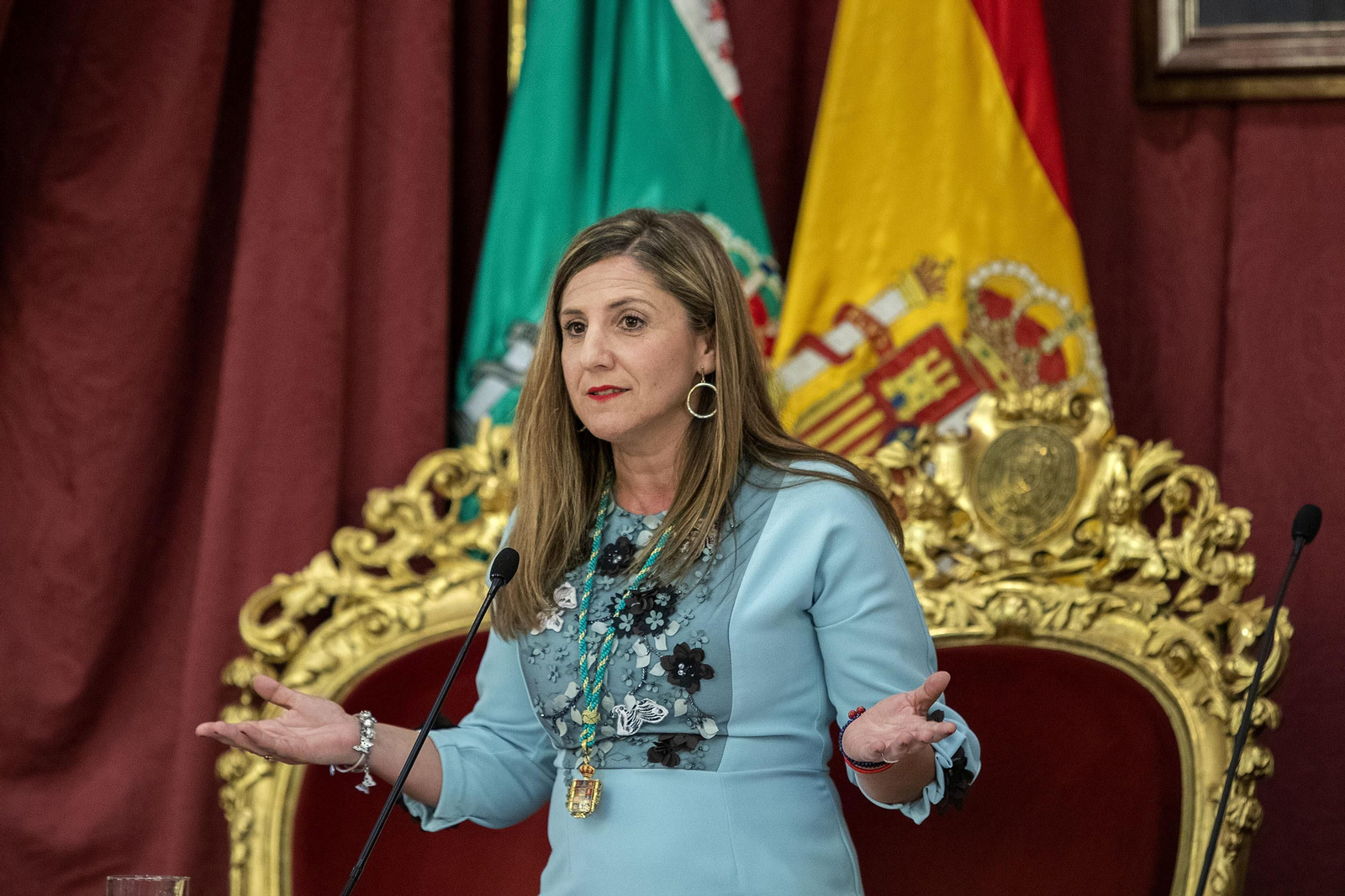 Las imágenes del pleno de investidura en la Diputación de Cádiz