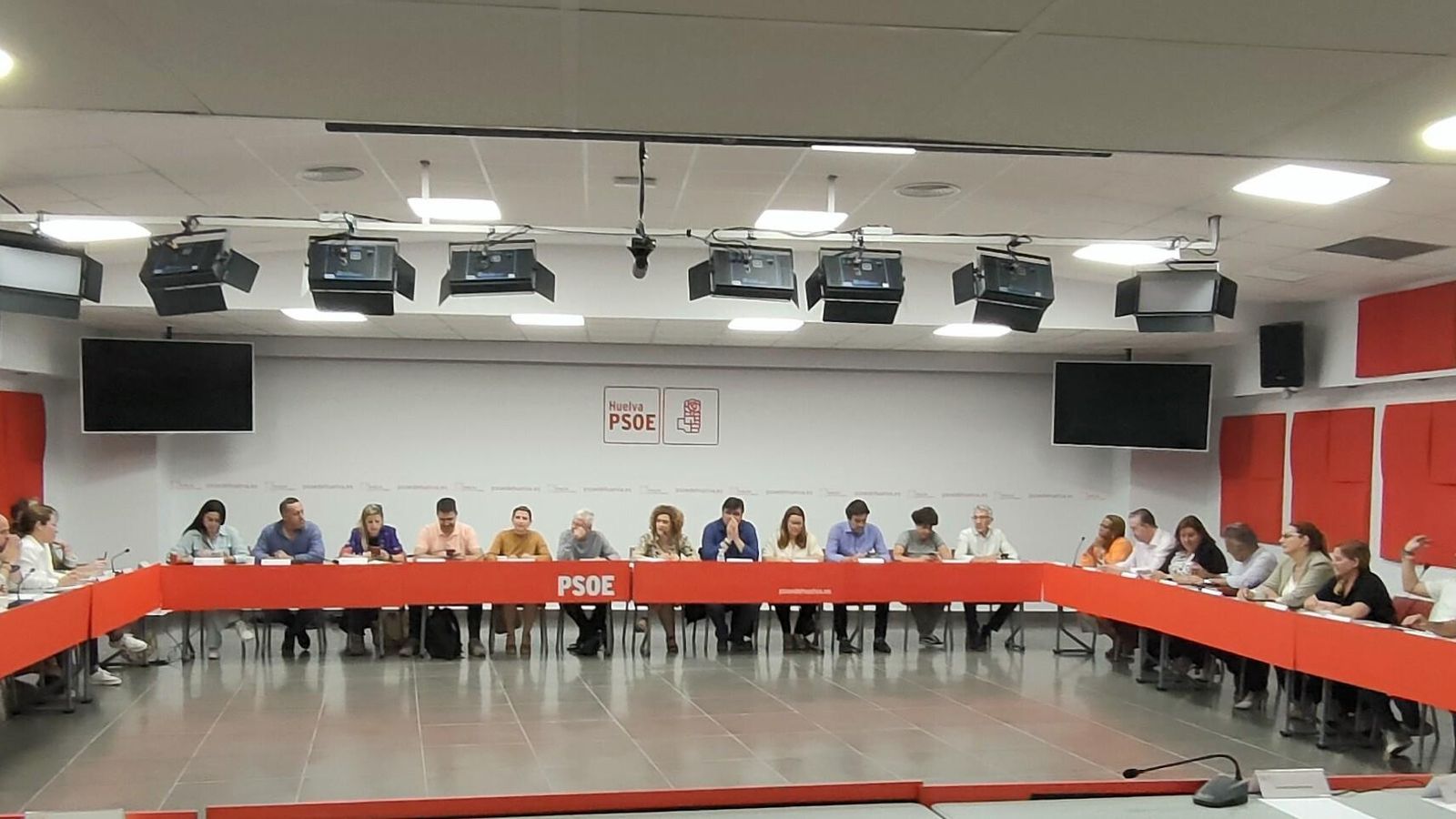 Ejecutiva Provincial del PSOE, este miércoles. Ejecutiva Provincial del PSOE, este miércoles.