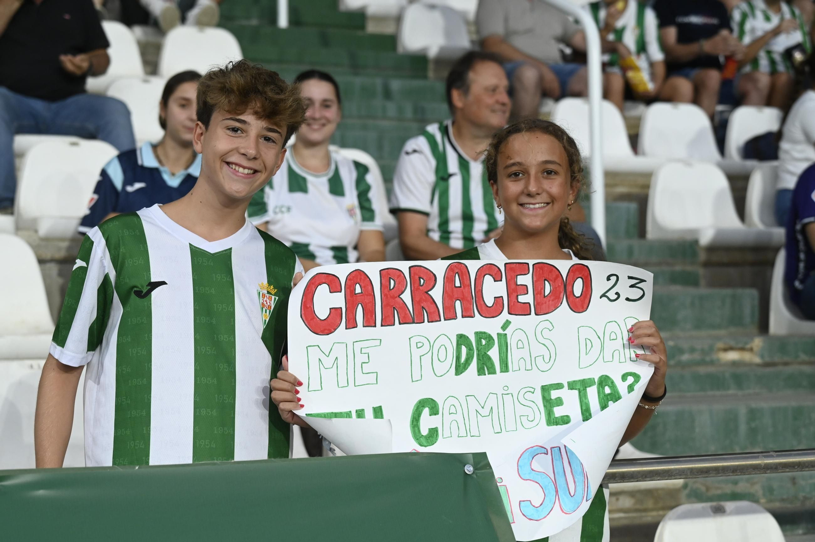 Las mejores fotos del ambiente en El Arcángel para el Córdoba CF - Las Palmas