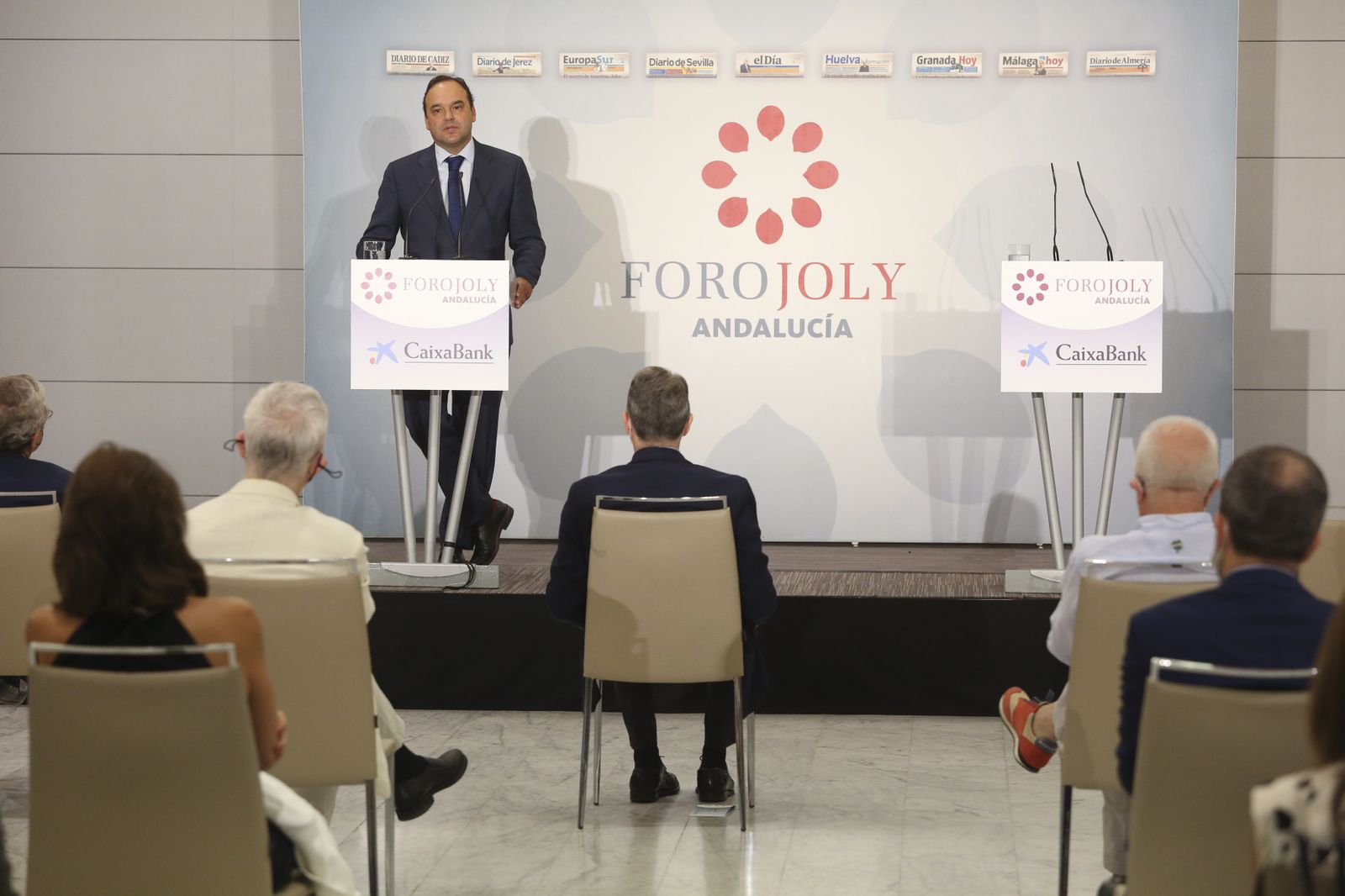 Fotos del Foro Joly con el economista José Carlos Díez