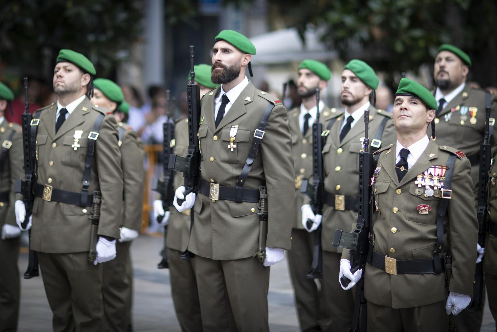 Las imágenes del Día de la Hispanidad en Granada