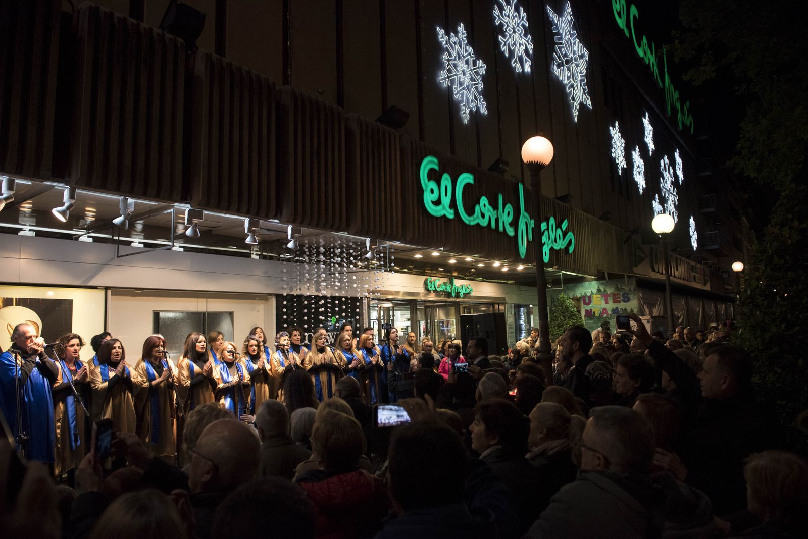 El Corte Inglés de Granada inaugura la Navidad