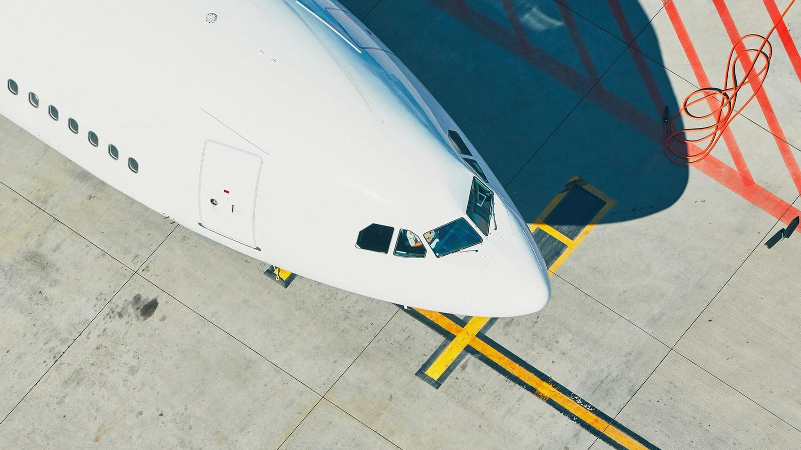 Avión en el aeropuerto.