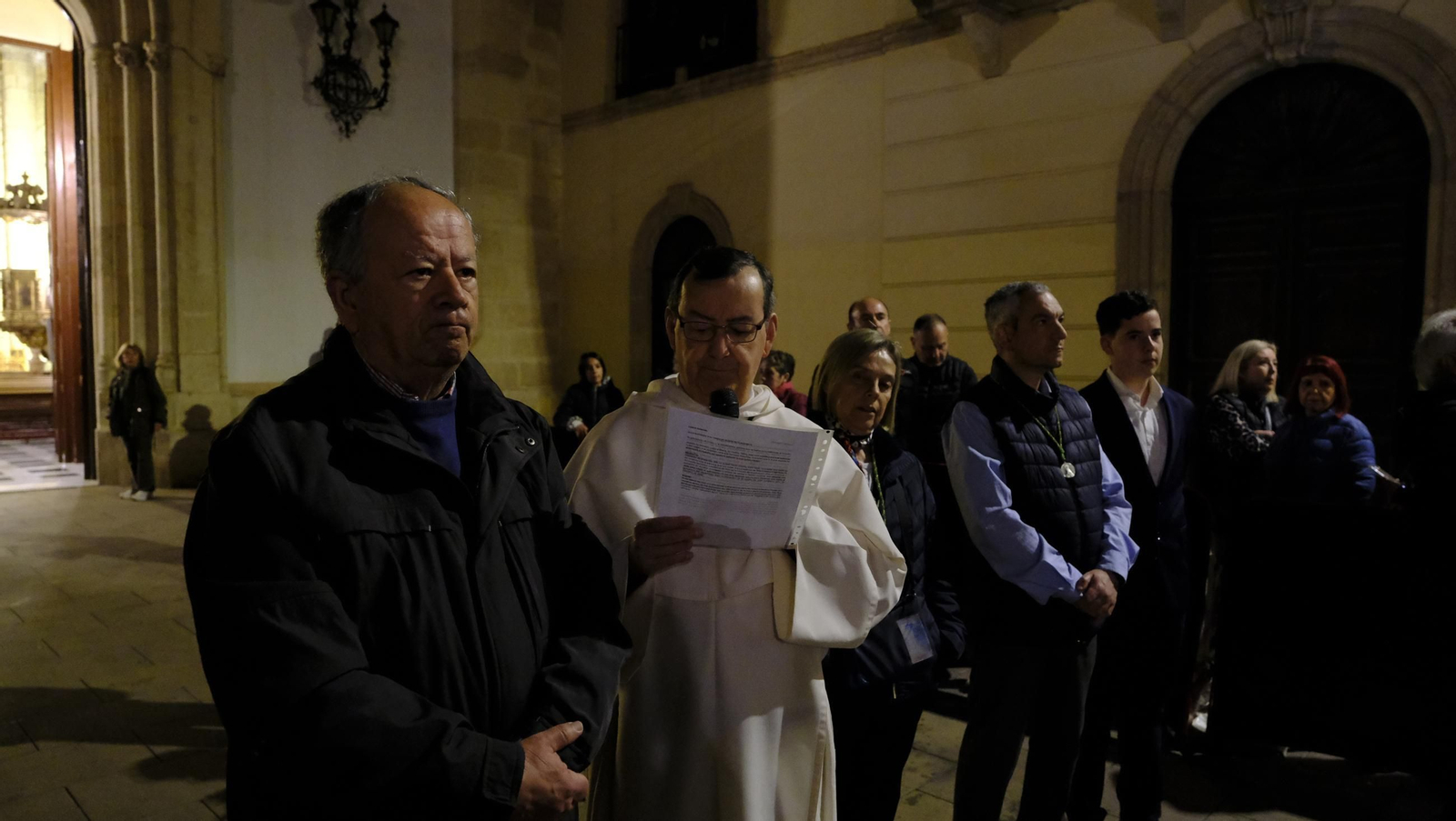Vía Crucis del Cristo de la Escucha en la Semana Santa de Almería 2025