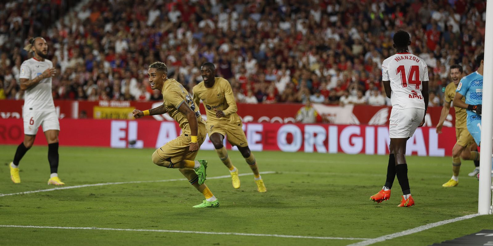 Las imágenes del Sevilla-Barcelona