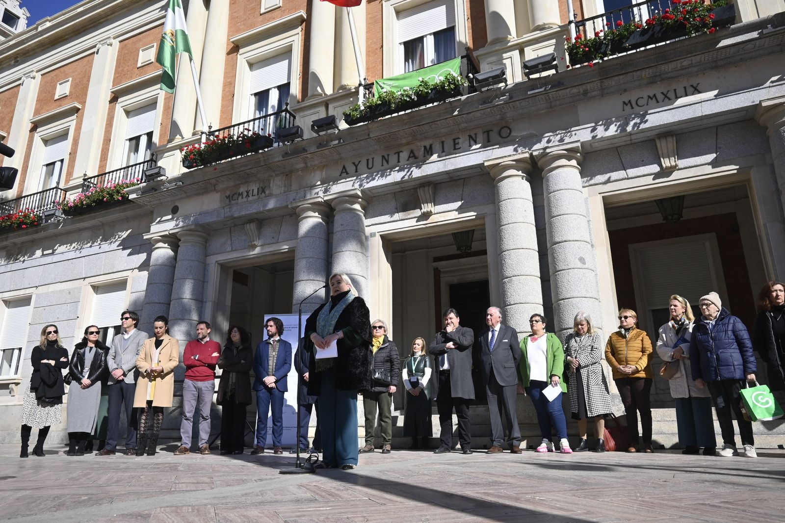 Imágenes de la lectura del llamamiento, del Día Mundial contra el Cancer.