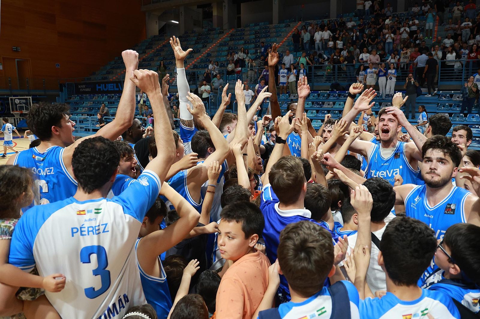 Las mejores imágenes del Ciudad de Huelva-CB Salou