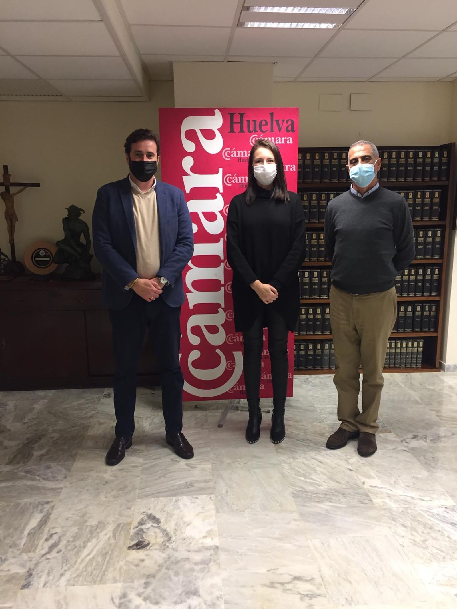 Daniel Toscano, Diana Zoido y Arsenio Martínez, tras la reunión.