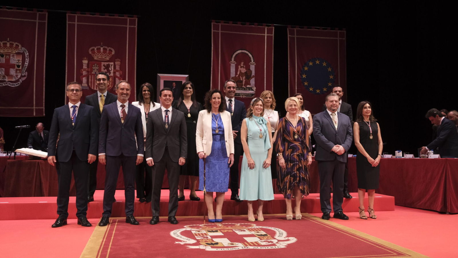 Imágenes de la constitución de la Corporación Municipal de almería, con María Vázquez como Alcaldesa