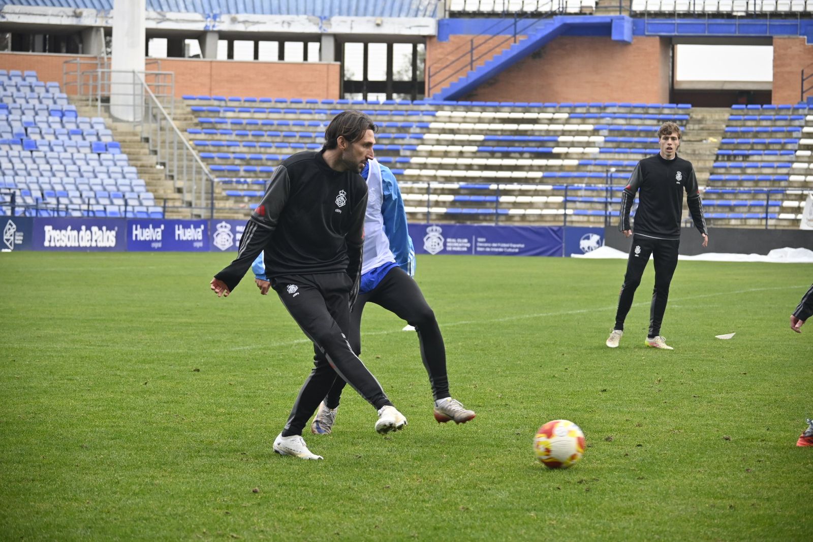 Las fotografías del entrenamiento del Recre en el Nuevo Colombino