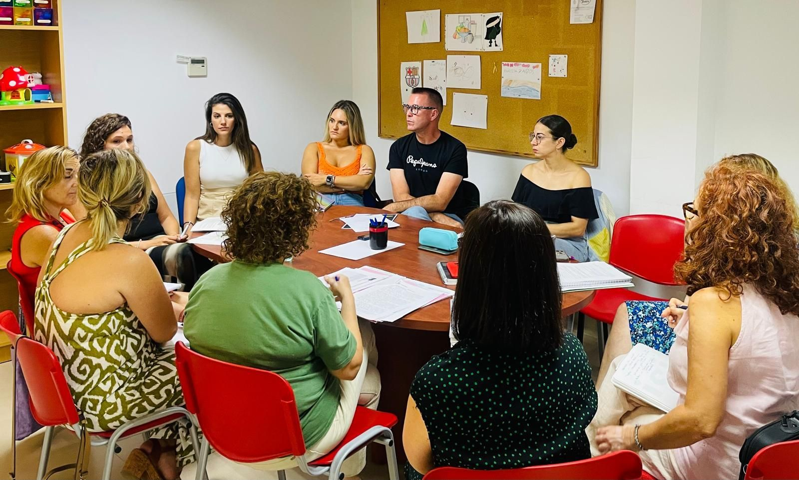 Pertenece al Programa del Fondo Social Europeo Plus de Asistencia Material Básico