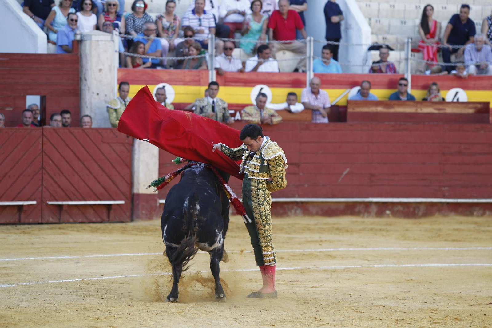 Fotogalería Primera Corrida de Toros. Feria de Almería 2019