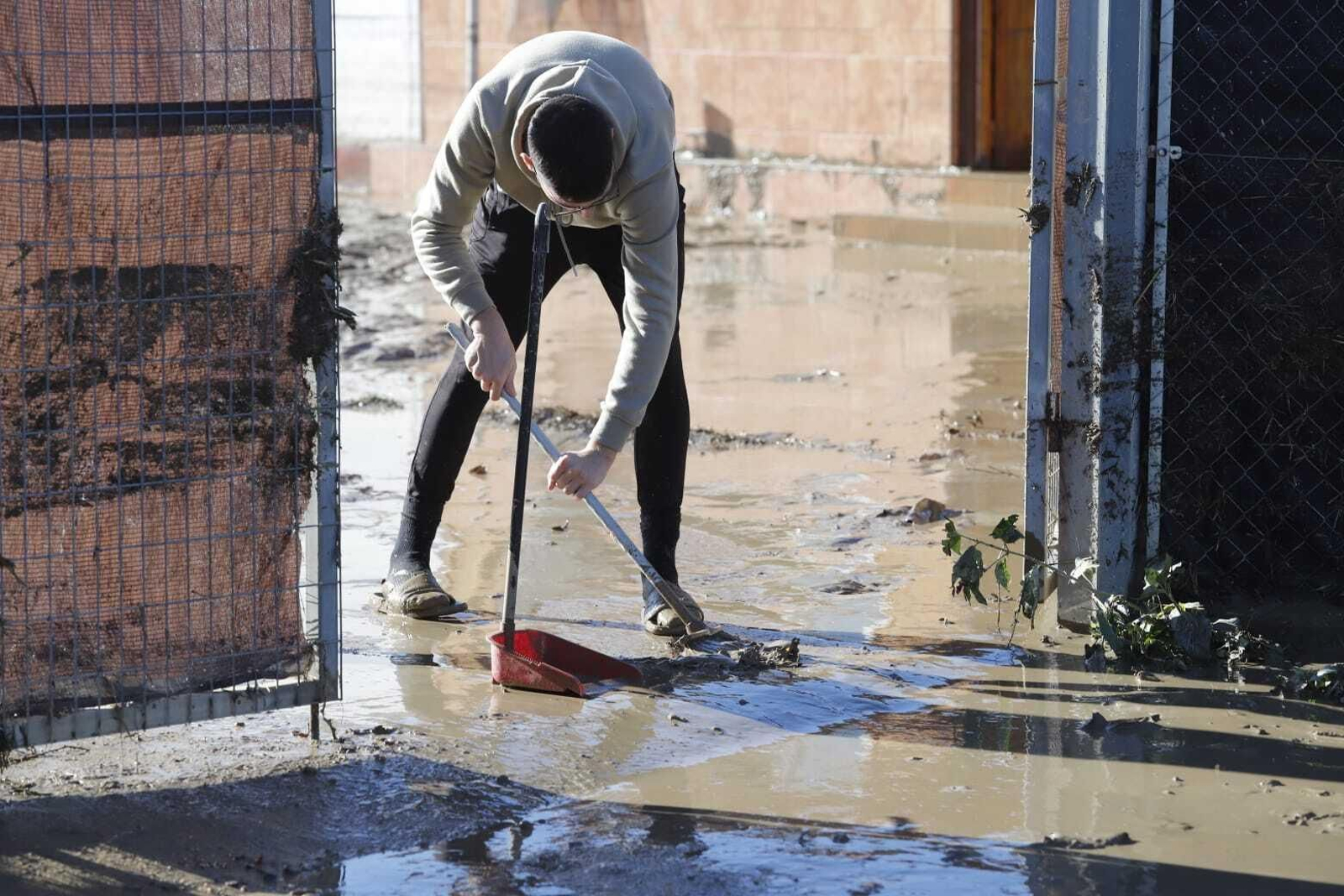 Las imágenes de las grandes inundaciones en Los Palmares entre San Juan y Trigueros