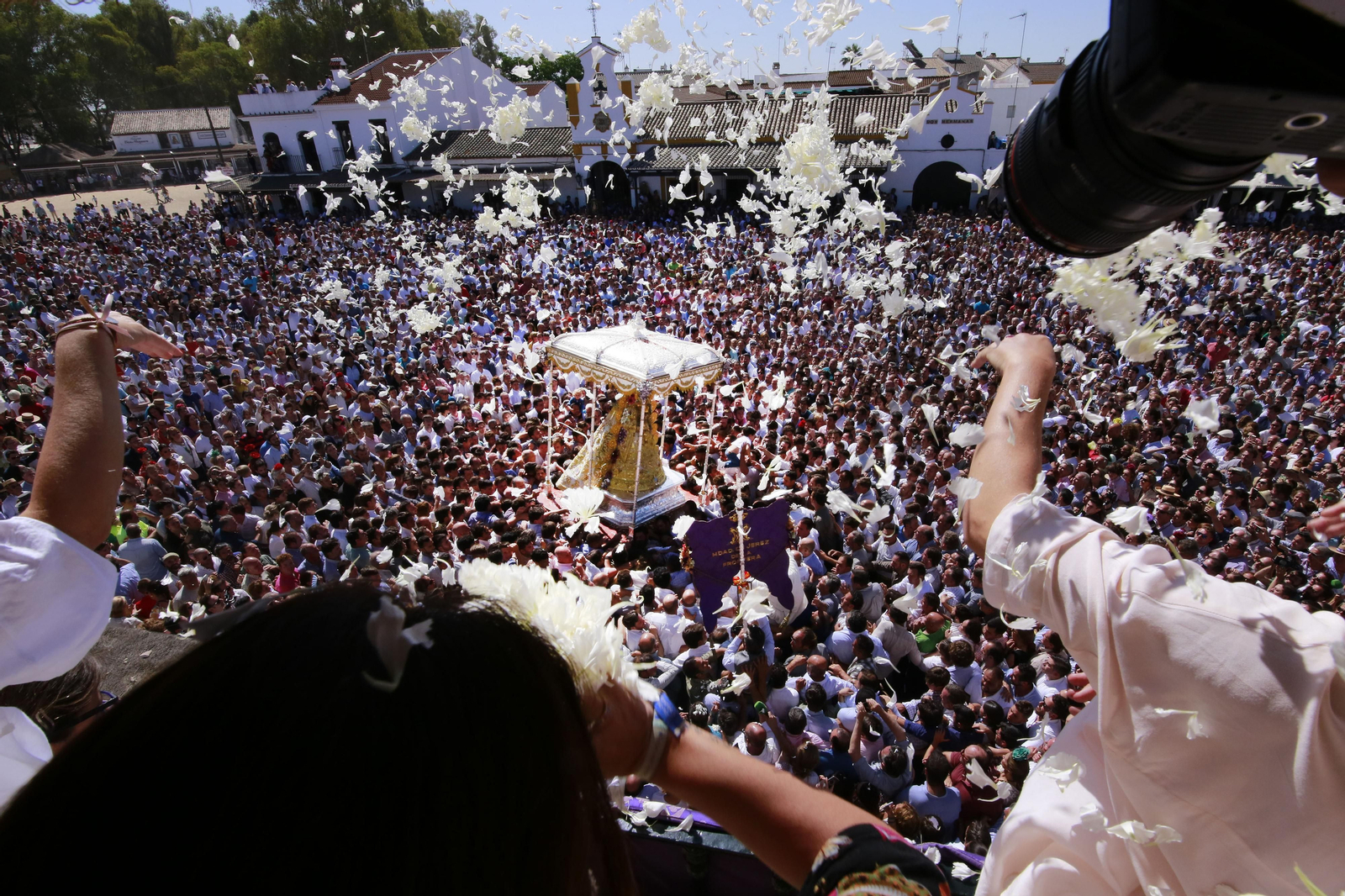 Lunes de pasión ante la Reina de las Marismas