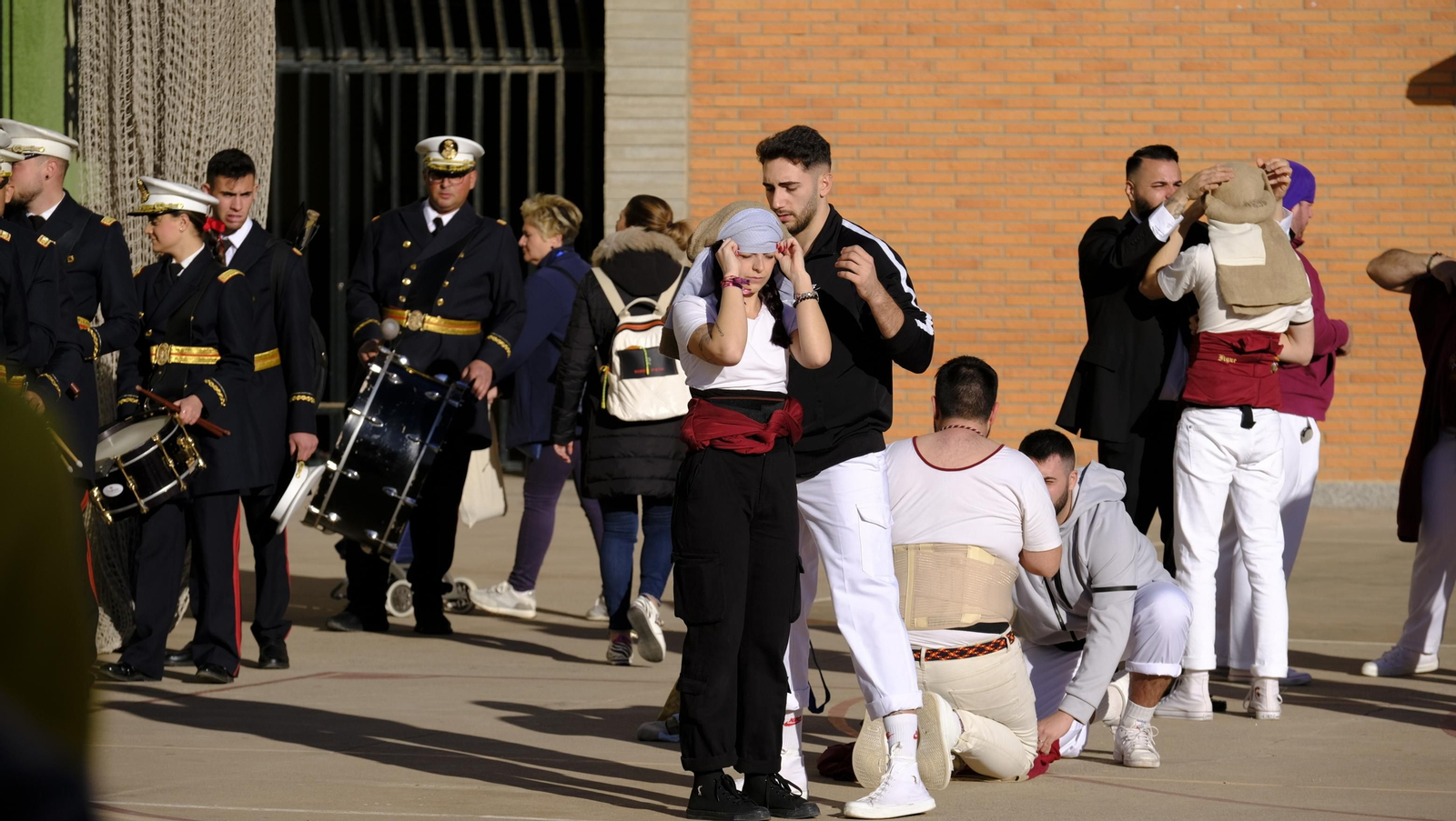 Coronación desaría al viento en su estación de Penitencia