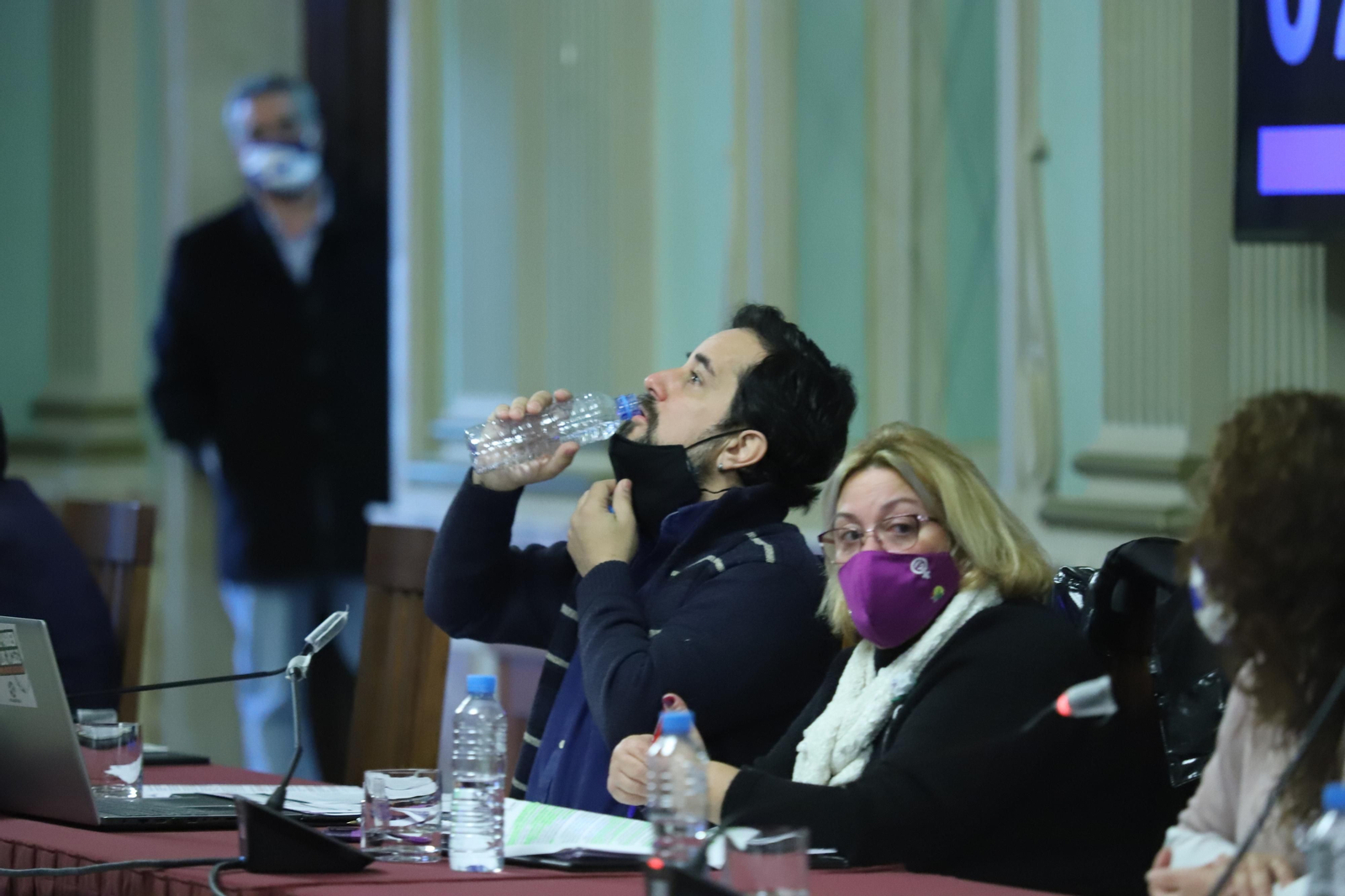 Pleno ordinario en el Ayuntamiento de Huelva