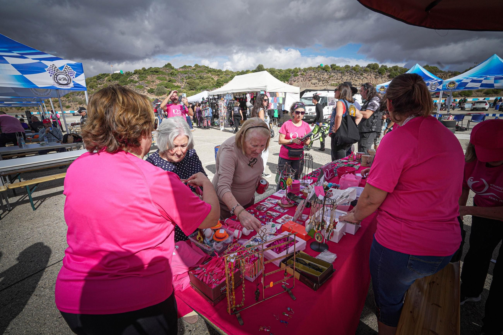 Imágenes de Rodada Solidaria en el Circuito de Jerez