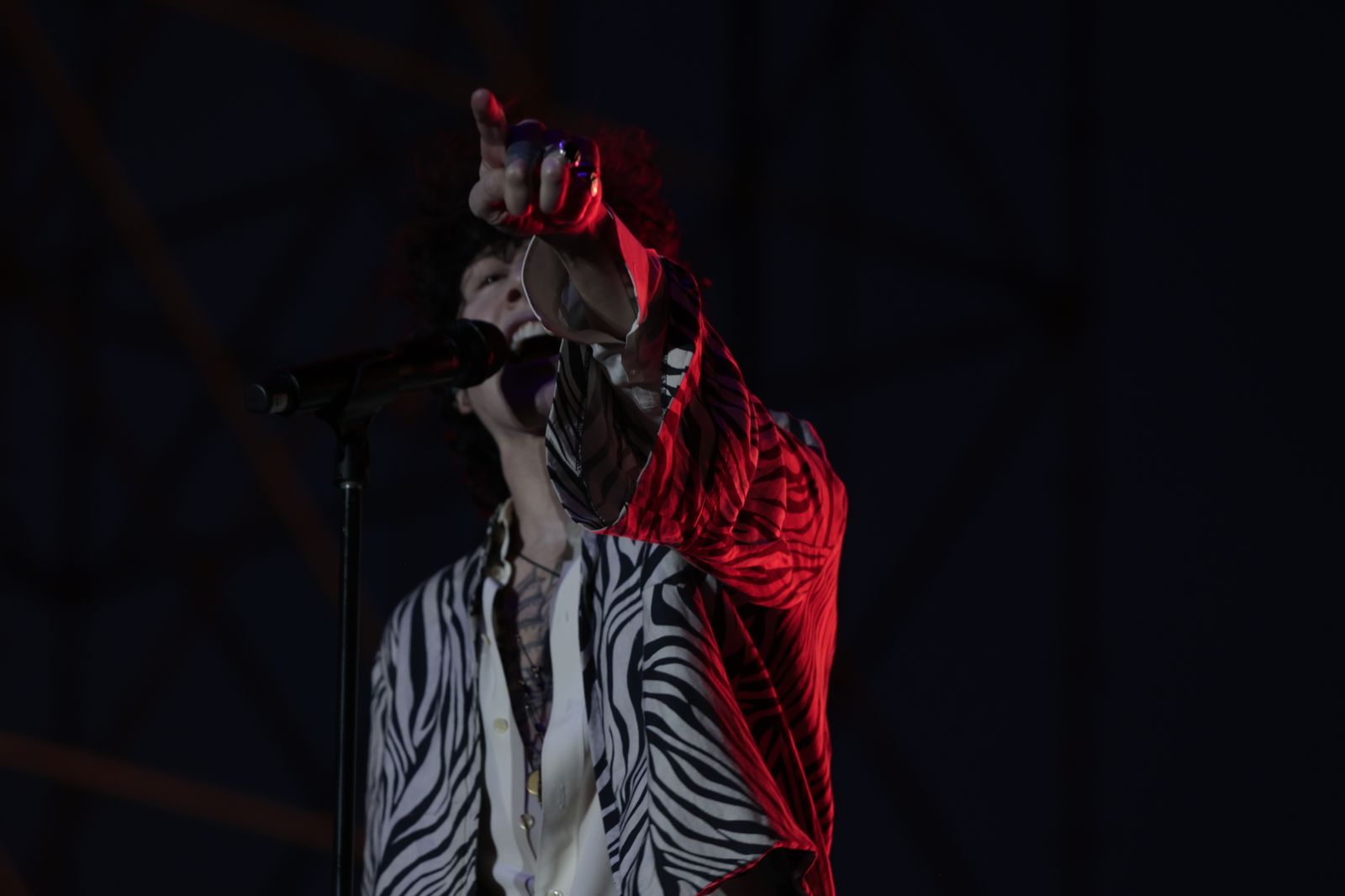 Concierto de LP en el Icónica Sevilla Fest