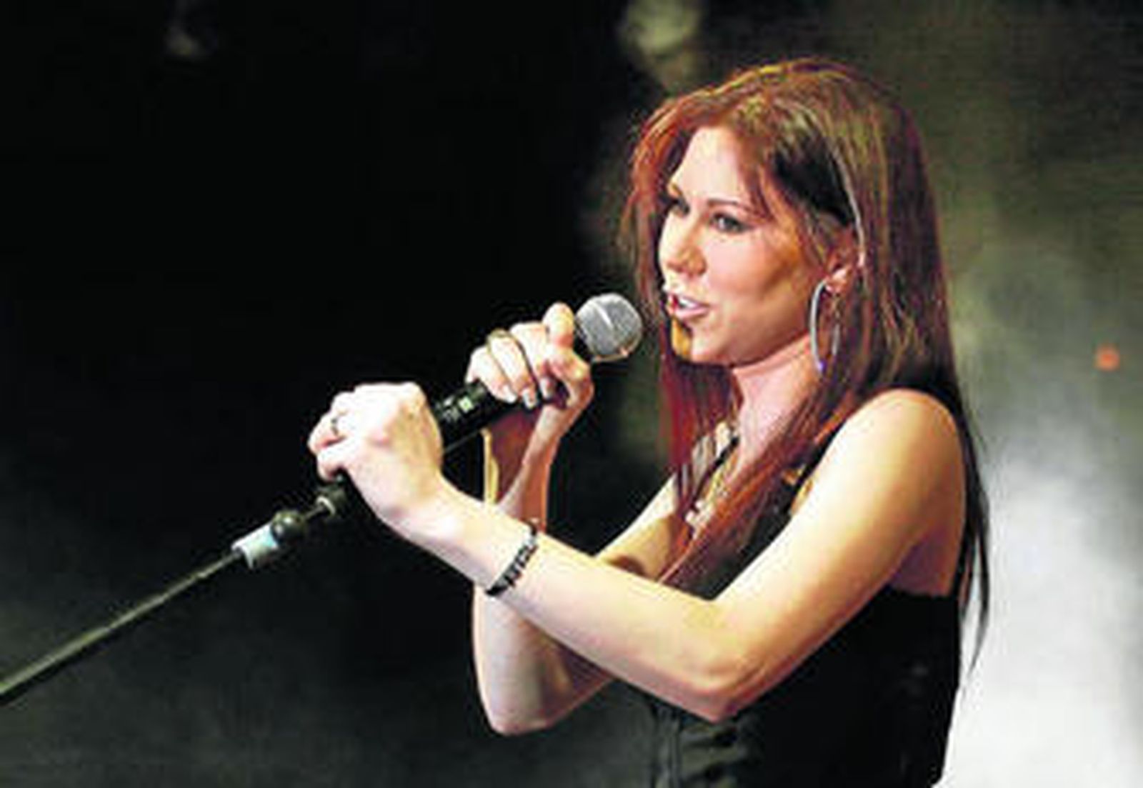 Tamara durante una de sus últimas actuaciones en Almería.