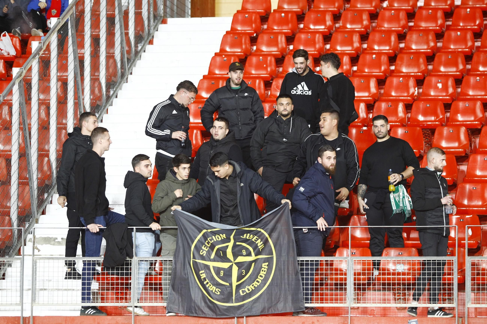 Búscate en las fotos del U.D. Almería-Córdoba C.F.