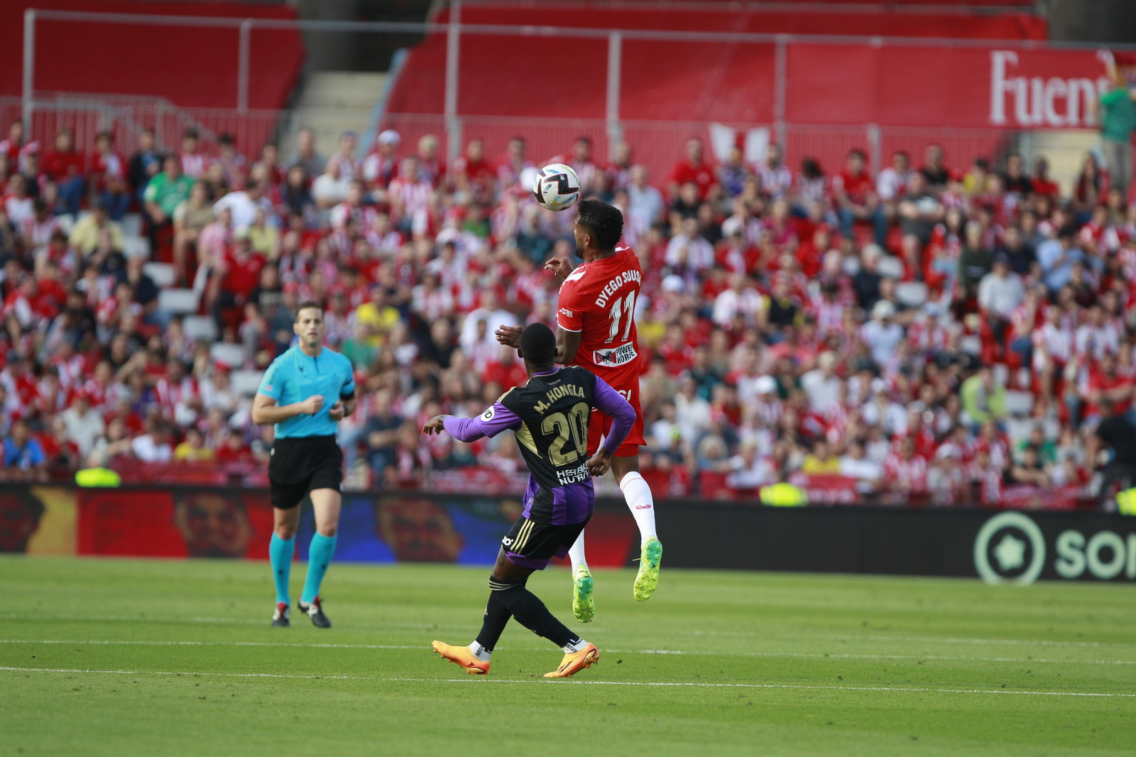 Imágenes del partido U.D. Almería-Real Valladolid C.F.
