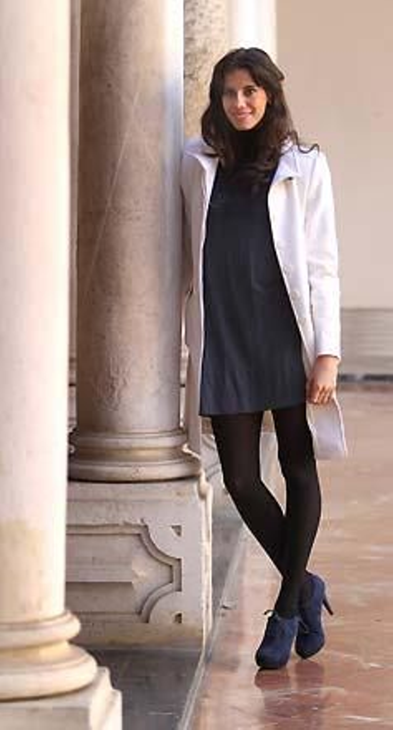 Lourdes Mohedano: Pasión juvenil