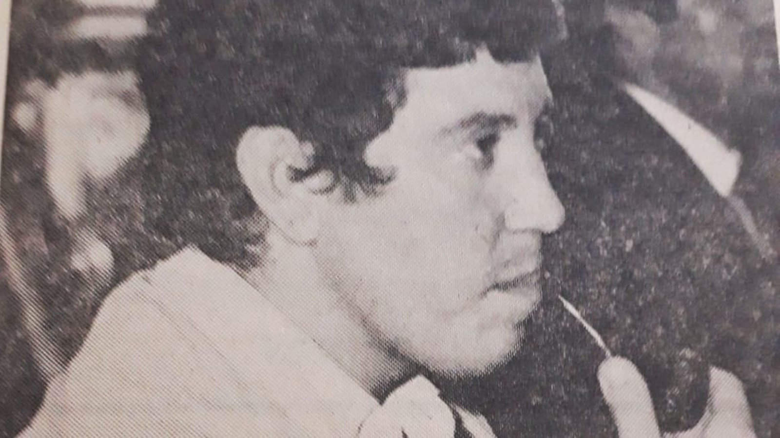 José Antonio Barroso, fumando en pipa en un acto institucional en su primer mandato como alcalde.