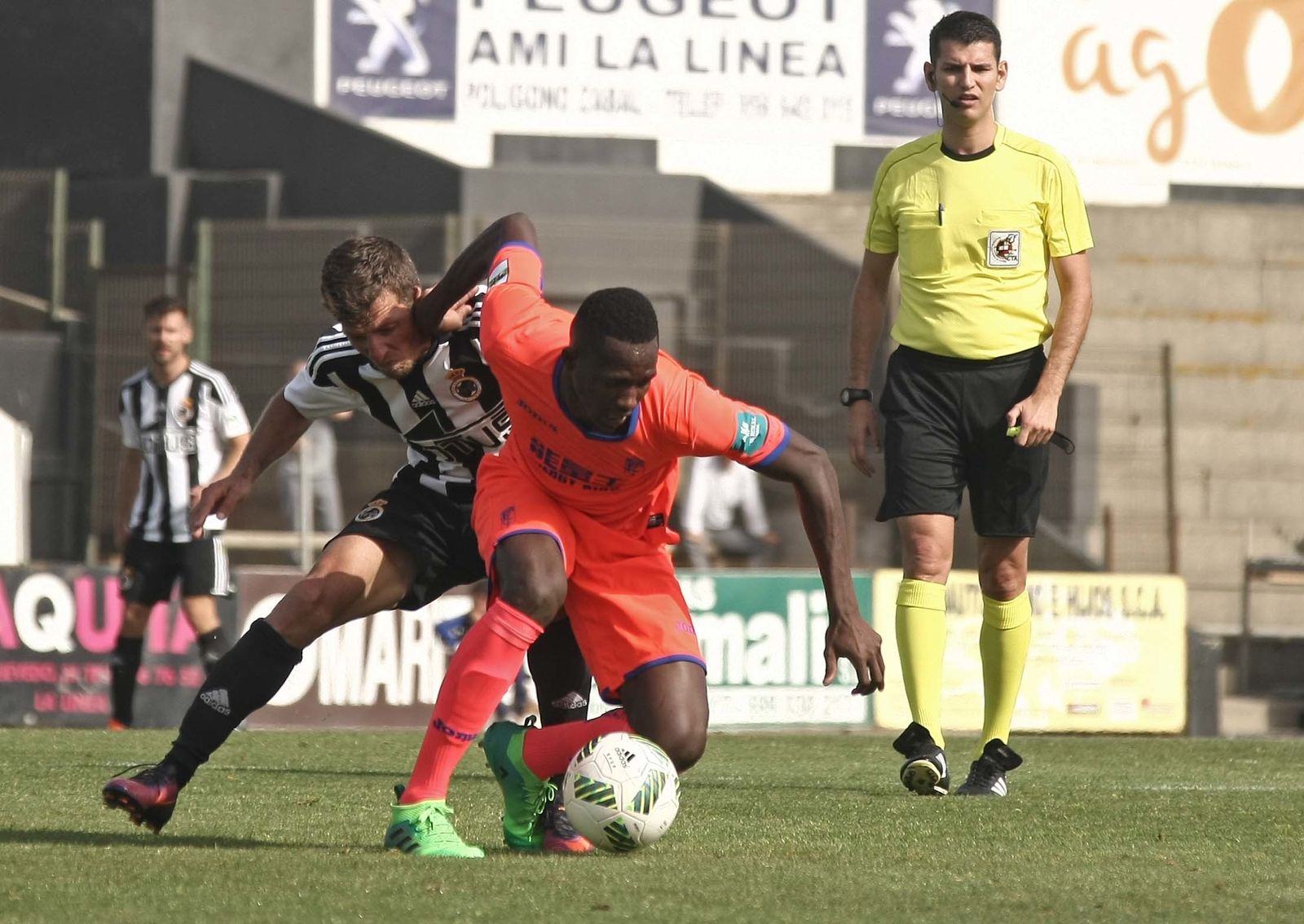 Las imágenes del Balona-Granada B