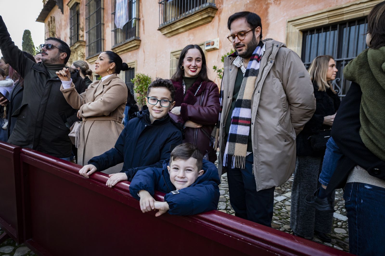 Los Reyes Magos son coronados un año más en el Alcázar de Jerez