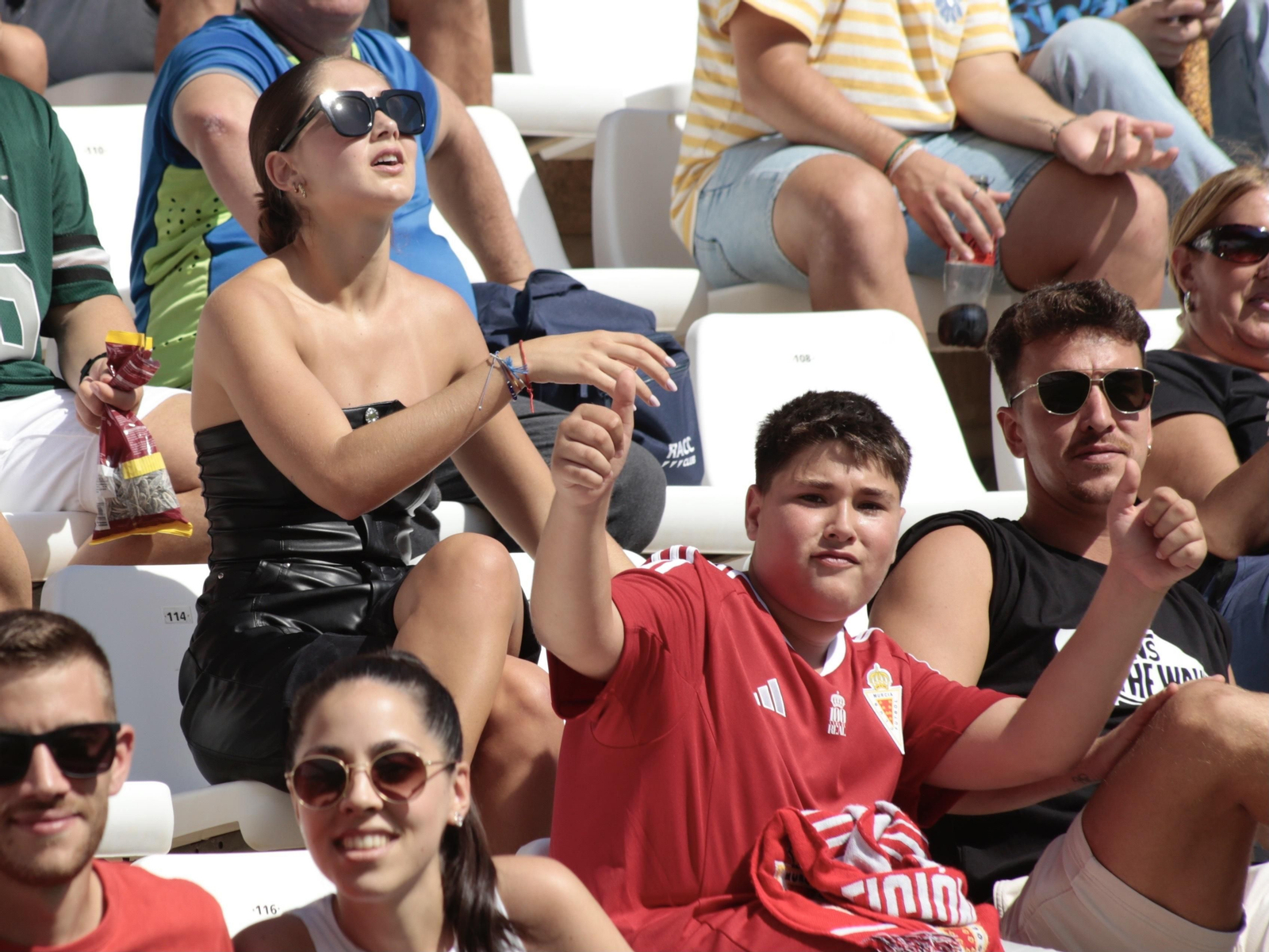 Las mejores fotos del Real Murcia - Algeciras CF