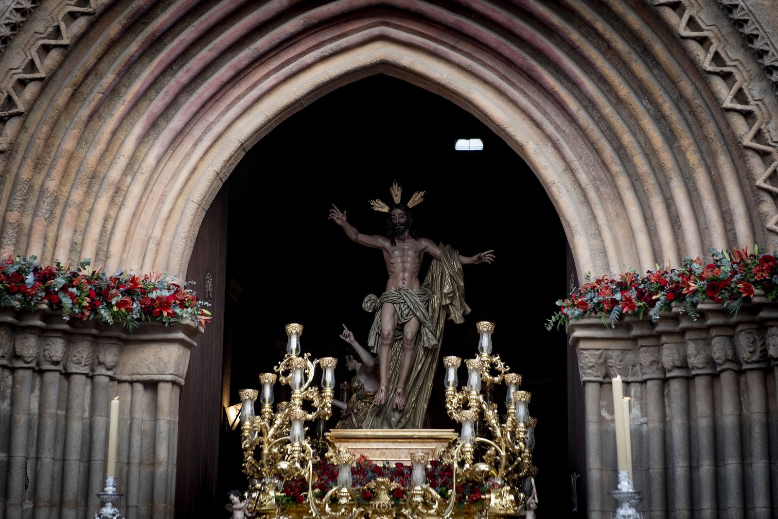 Las imágenes de la salida extraordinaria del Señor de la Resurrección