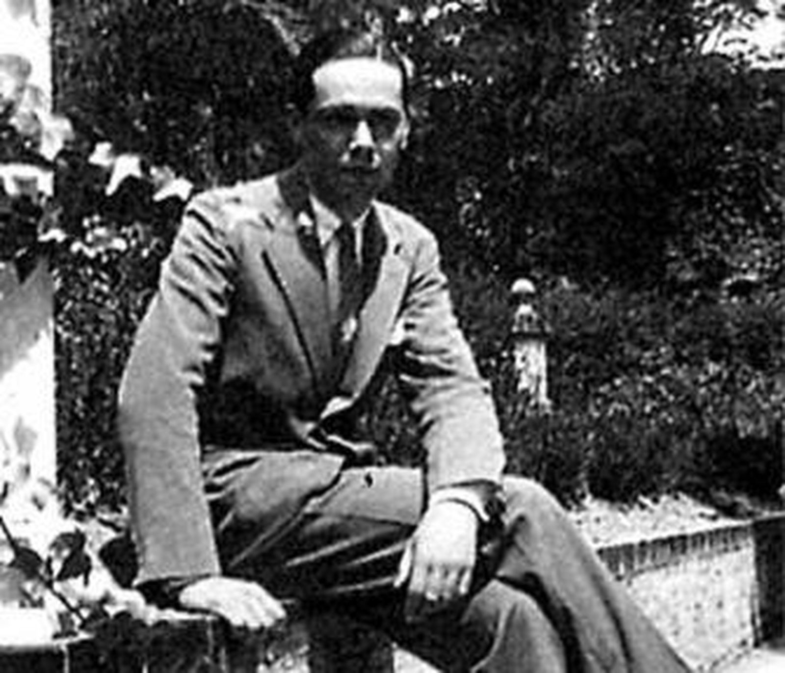 Pedro Salinas, en una imagen de 1920.