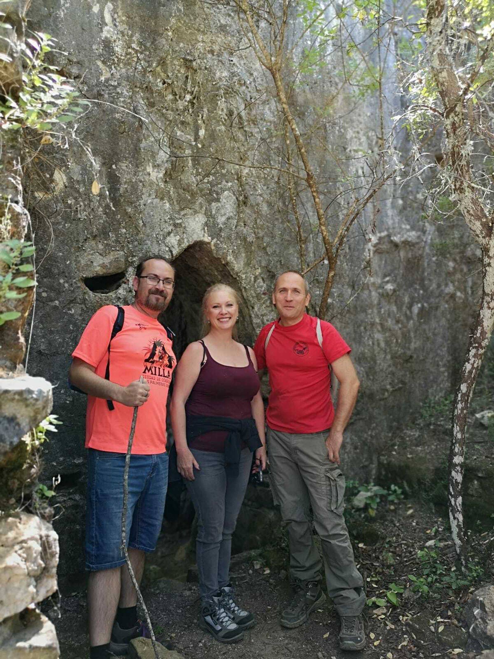 Miembros de la candidatura de Podemos, en Trassierra.