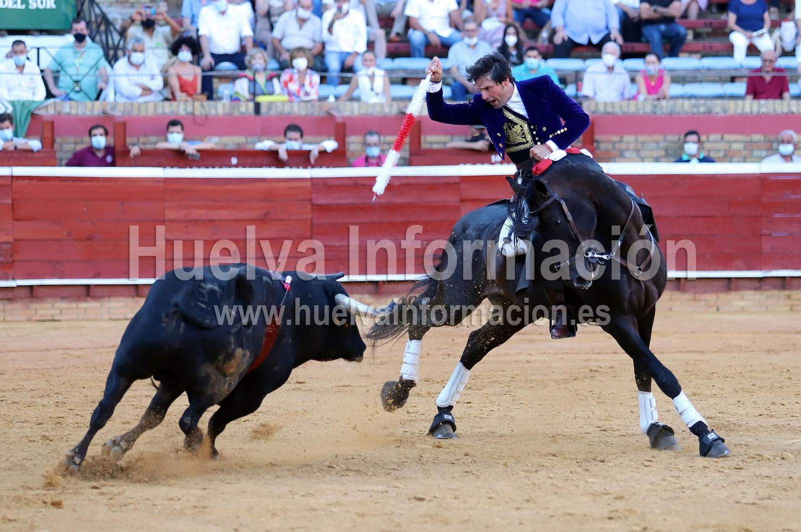 Las imágenes más destacadas de la corrida de toros del 3 de agosto en la plaza de toros de Huelva "La Merced"