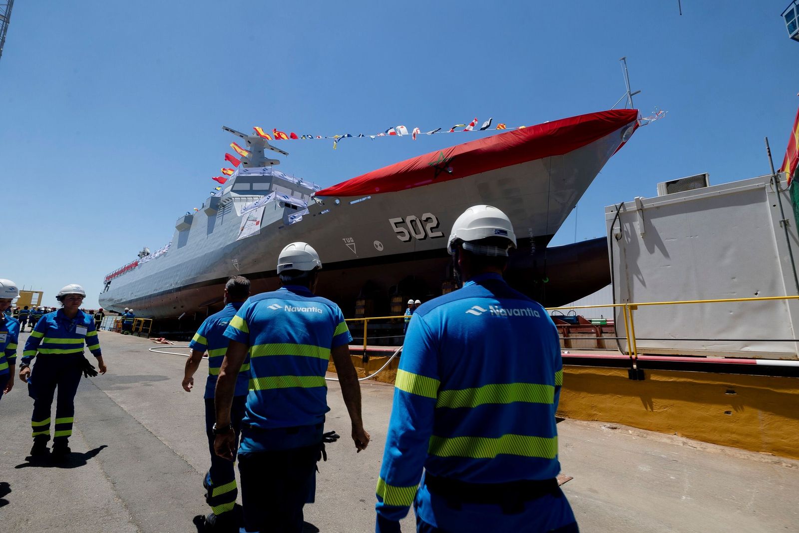 Botadura de un patrullero de altura para Marruecos en Navantia San Fernando.