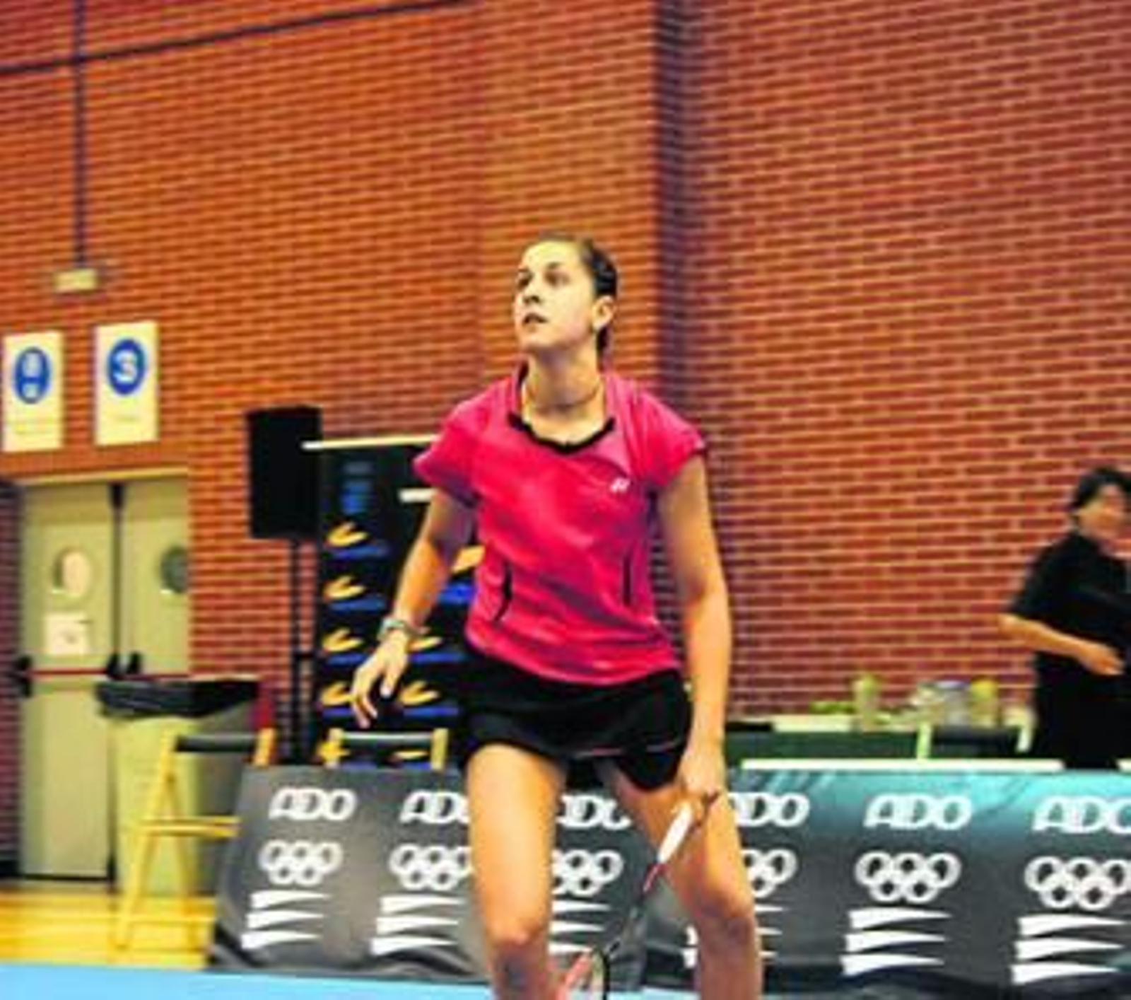 Carolina Marín camina con paso firme en este Abierto de Madrid.