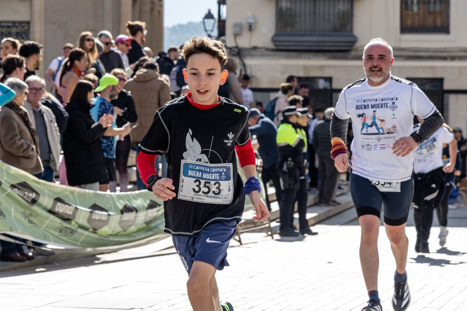 En imágenes: deporte y solidaridad se dan la mano en la VI Carrera-Caminata de la Hermandad de la Buena Muerte (2)
