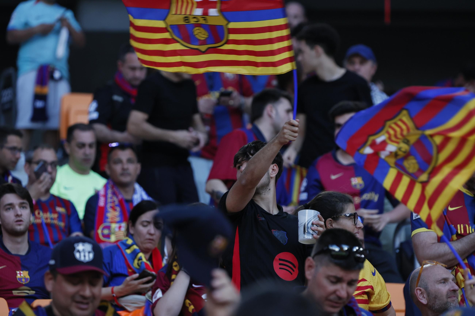 Búscate en las gradas de la final de la Copa del Rey 2025 en Sevilla