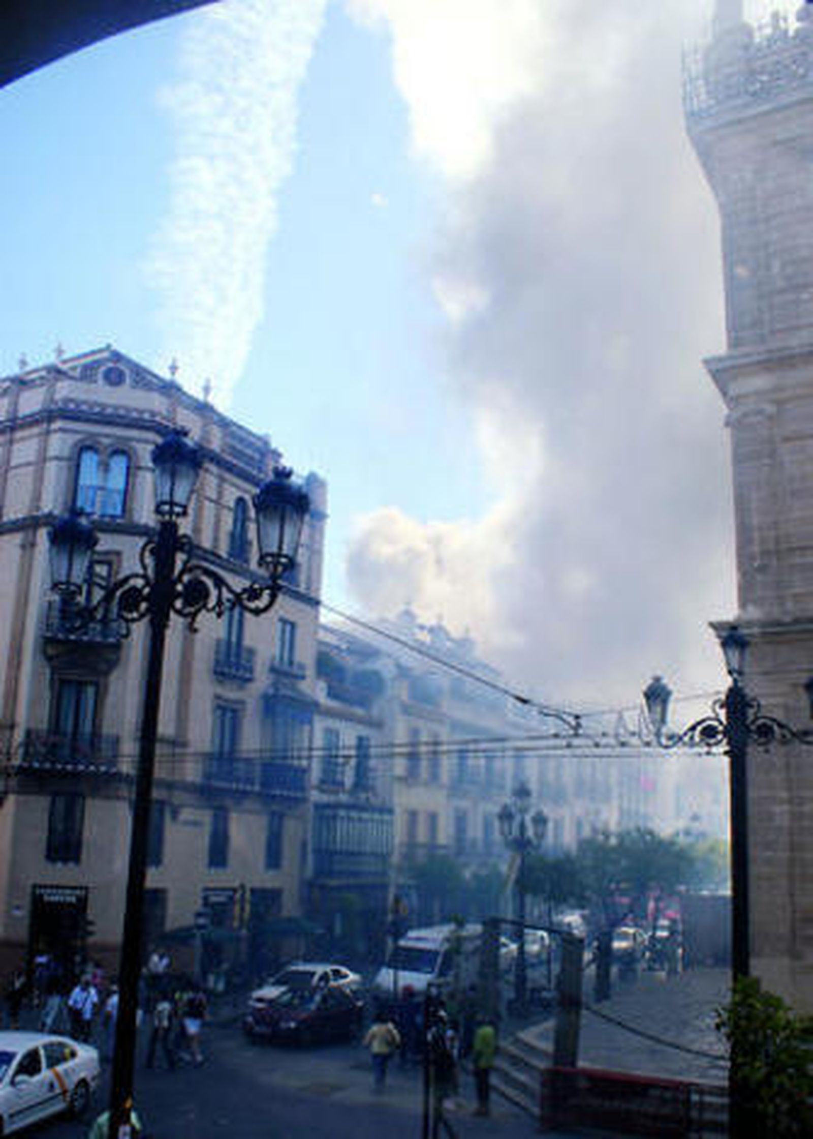 Una humareda monumental