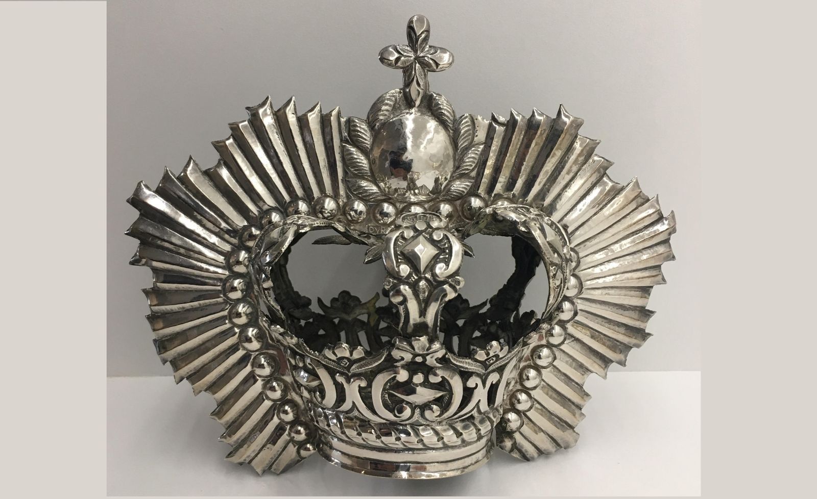 La pieza del mes: Corona de Virgen.