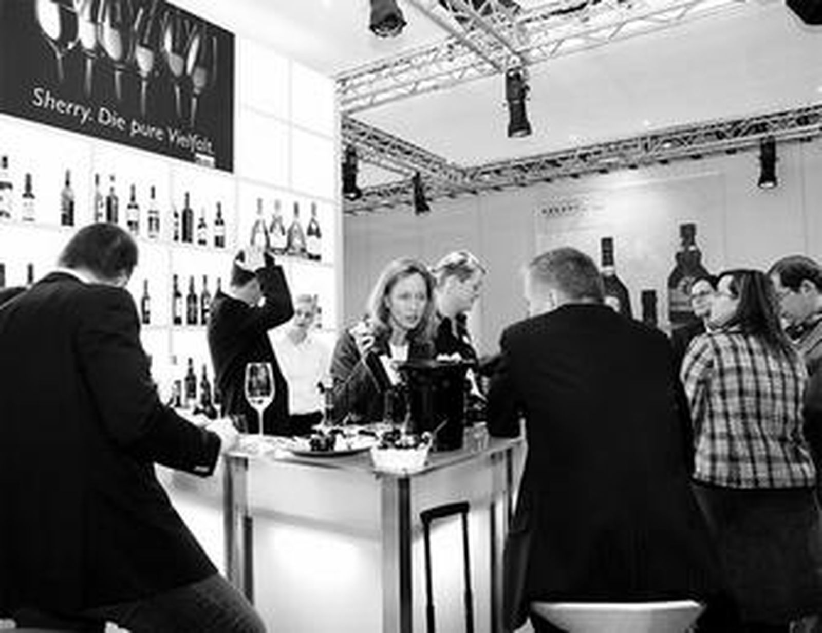 Imagen del stand conjunto del vino y el brandy en Prowein'08, la principal feria del vino de Alemania.