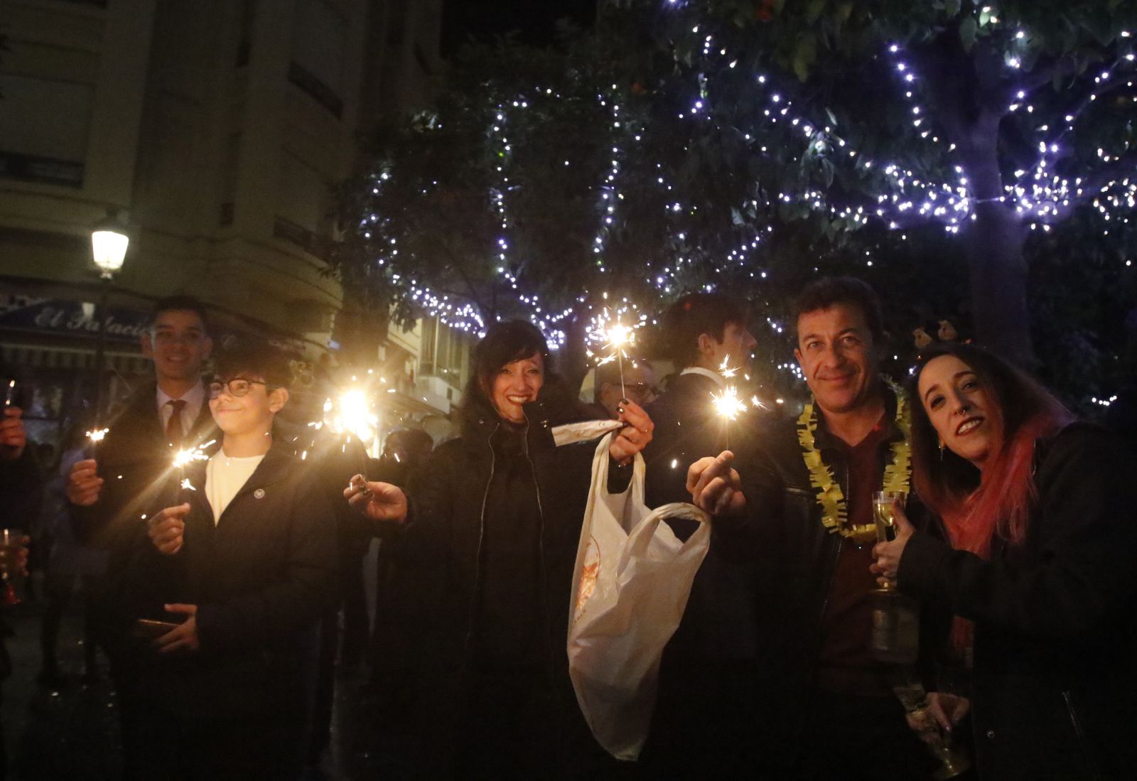 La Fiesta de Nochevieja en Las Tendillas, en imágenes