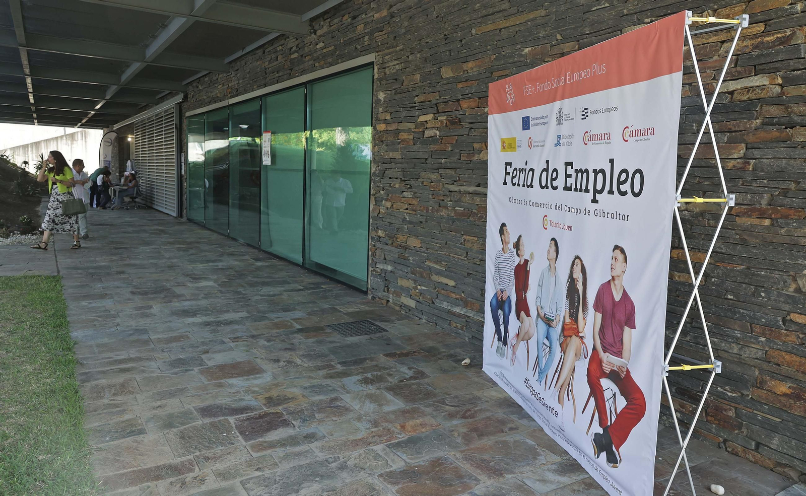 Fotos de la IX Feria de Empleo del Campo de Gibraltar en Algeciras