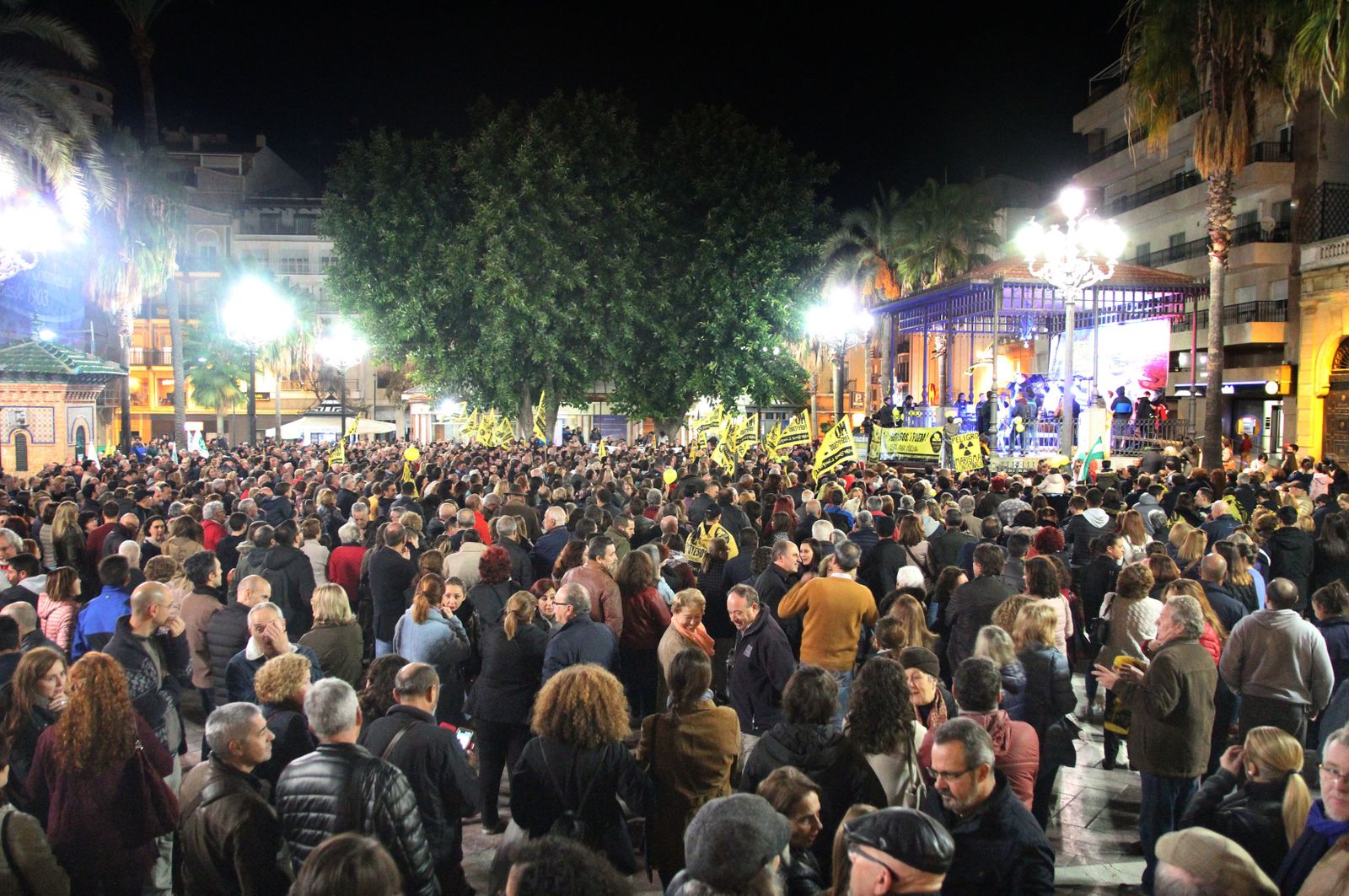 Imágenes de la manifestación contra los Fosfoyesos