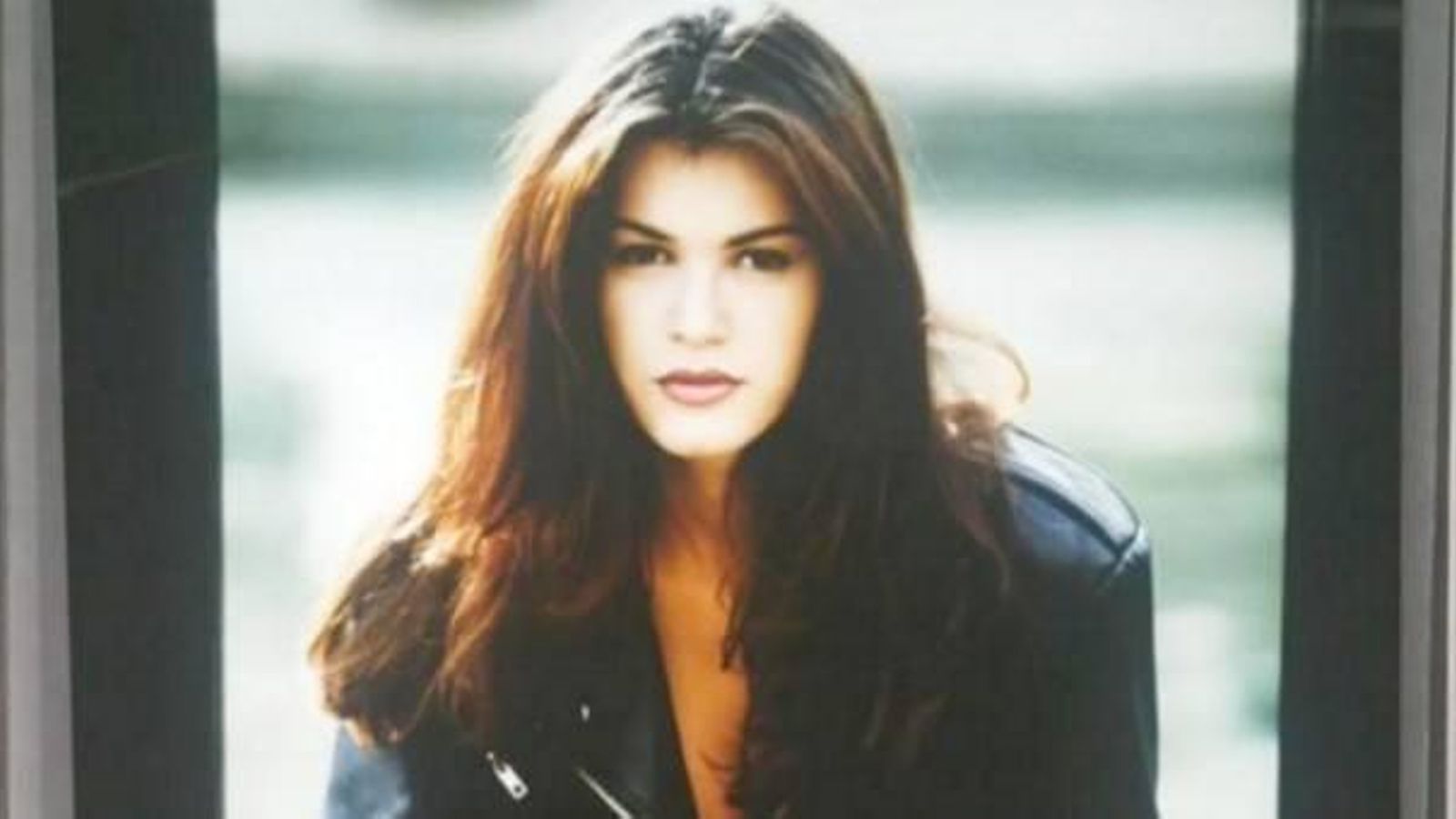 Primera foto de Fabiola Martínez como modelo.